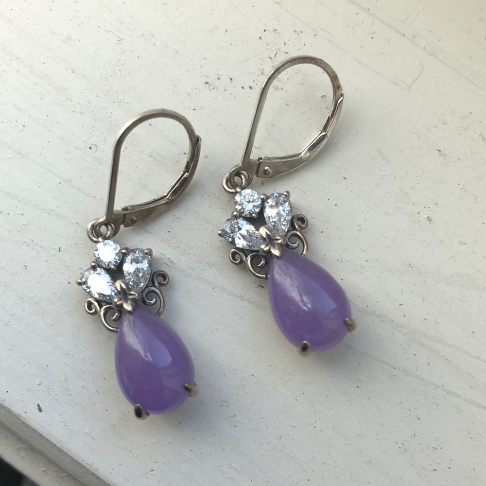 Very elegant Purple jade and silver dangle earrings with cz detail. Lever backs.